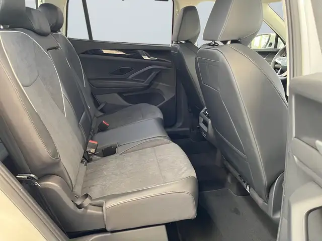Volkswagen Tayron view 11