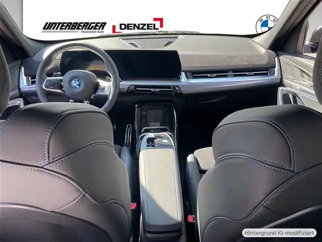 BMW X1 view 8