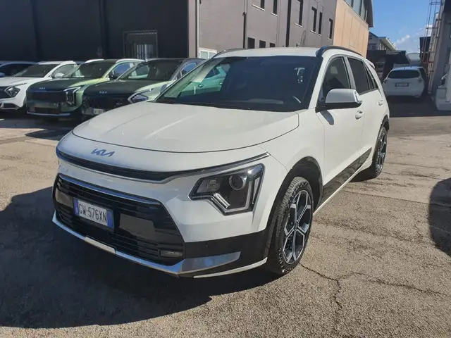 Kia Niro Niro Tri-Fuel 1.6 GDi DCT HEV GPL Style