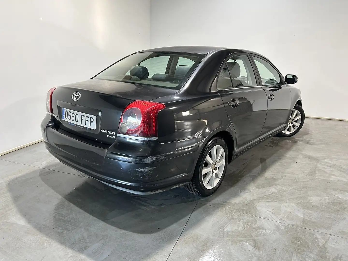 Toyota Avensis 2.0D-4D Sol Negro - 2