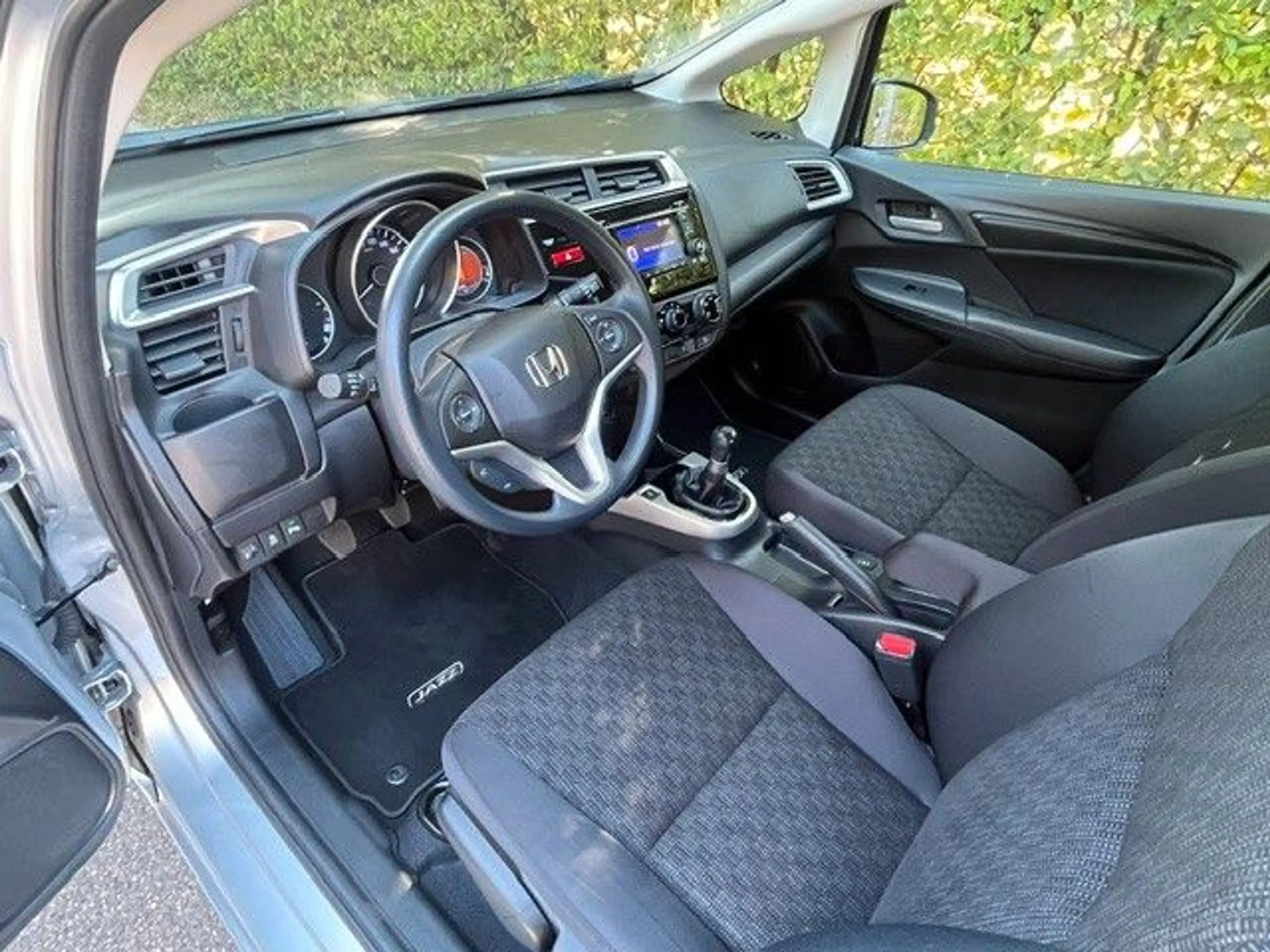 Honda Jazz Trend*Tempomat*Sitzheizung*PDC — photo 8