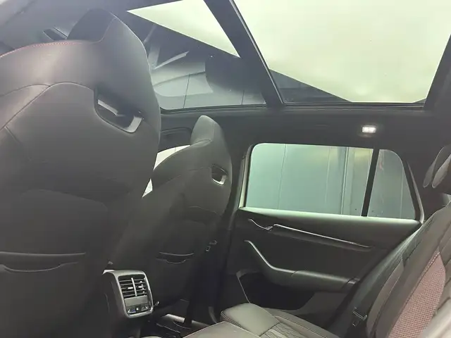 Skoda Octavia view 10