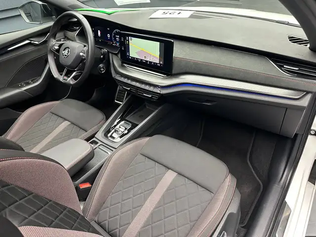 Skoda Octavia view 12