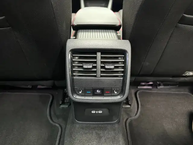 Skoda Octavia view 28
