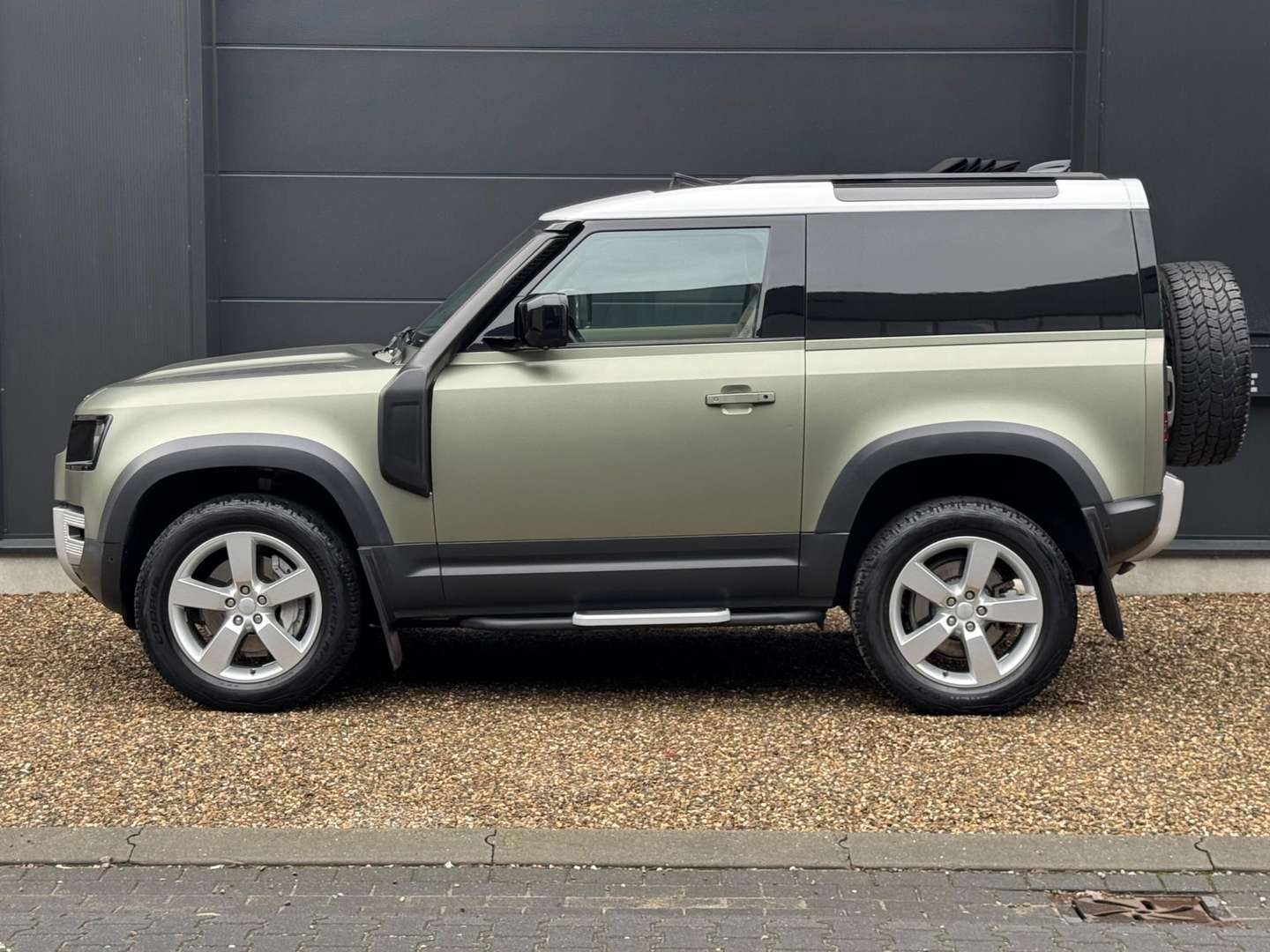 Land Rover Defender HSE P400 MHEV -  - Joinsteer - #2