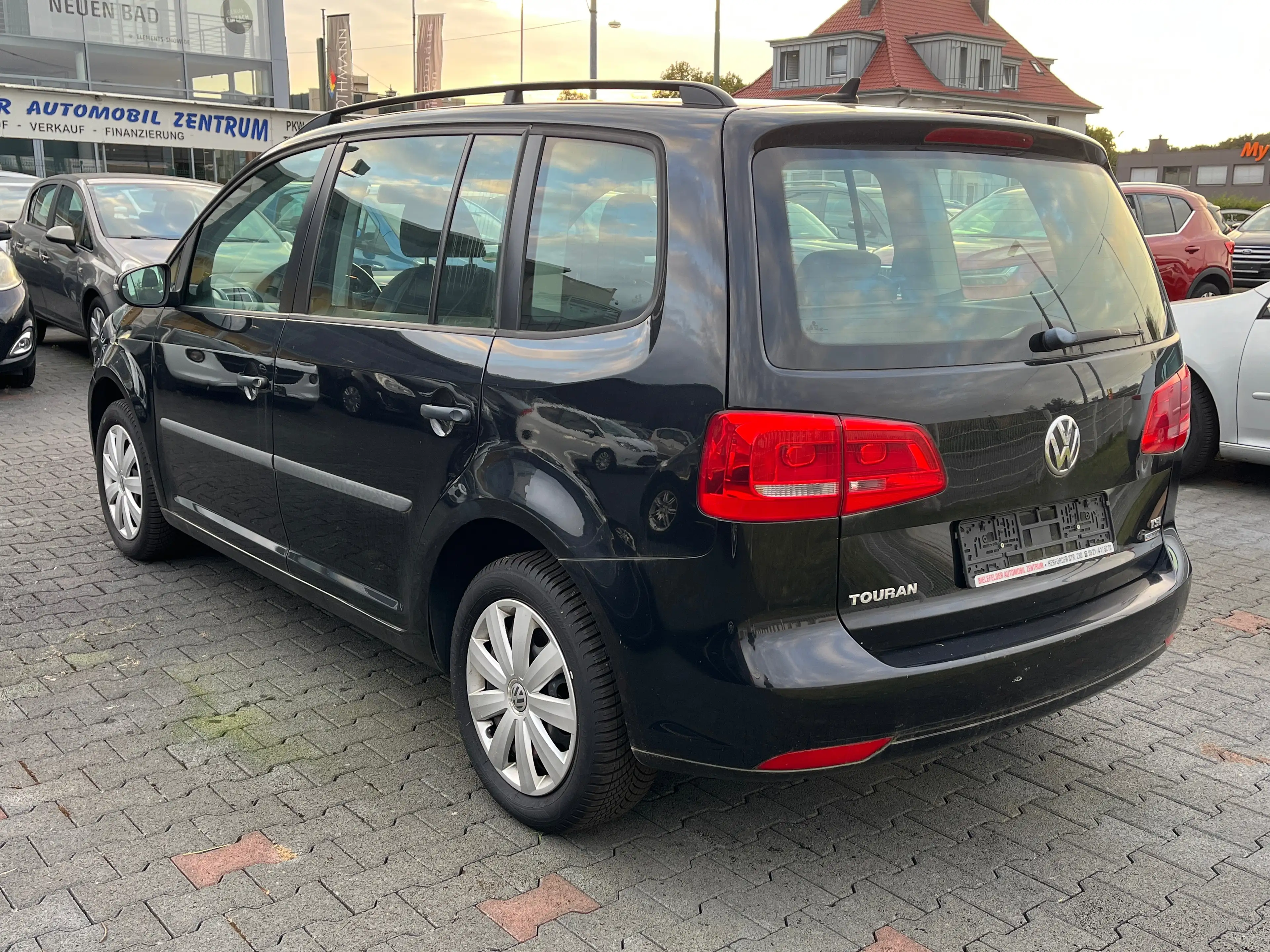Volkswagen Touran Trendline/Klima/Sitzheizung/AUX/Isofix — photo 6