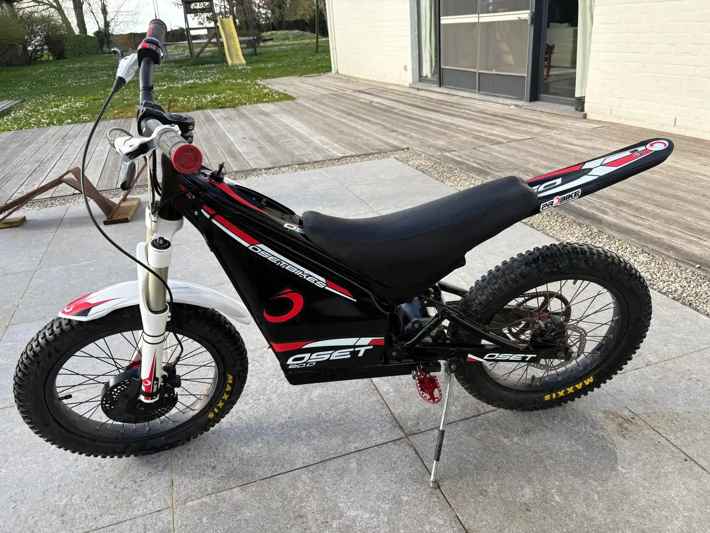 Oset 20 Lite Oset 20.0 Černá - 1