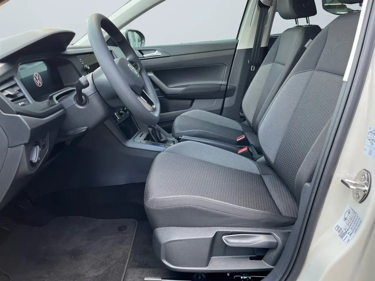 Volkswagen Taigo 1.0 TSI App-Connect Sitzheizung Tempomat 7