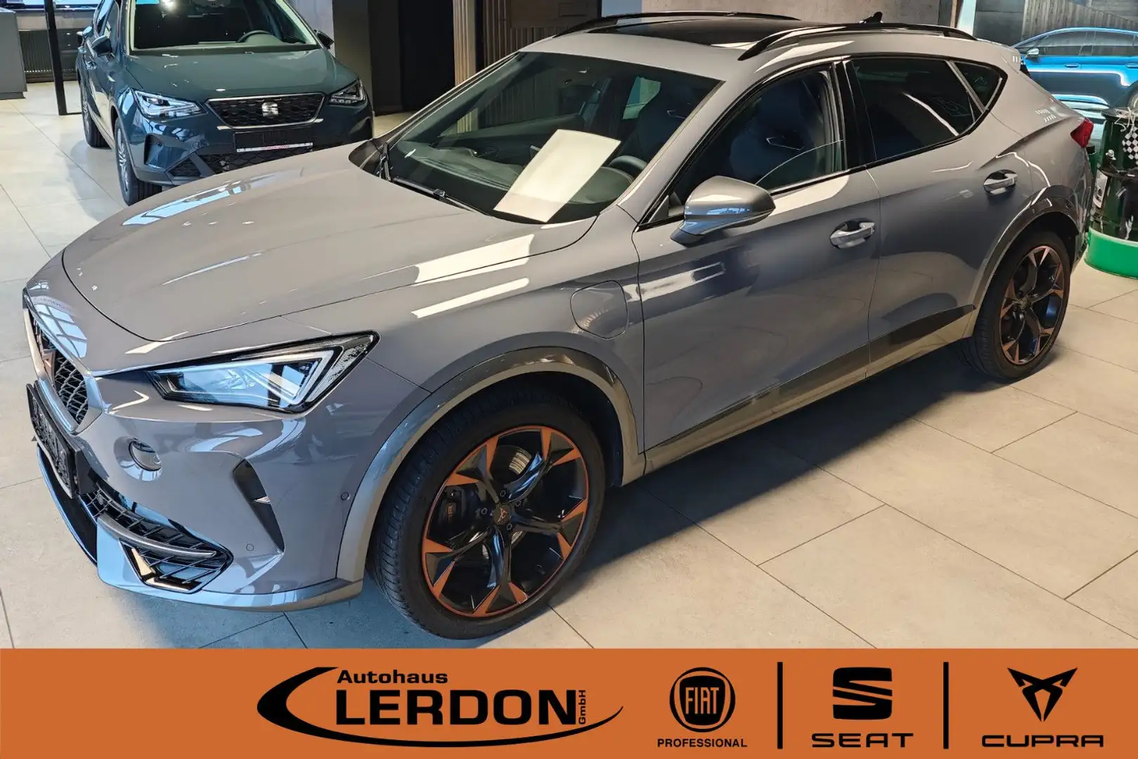 CUPRA Formentor VZ1.4 e-Hybrid Priority PANO|ACC|LEDER Grau - 1