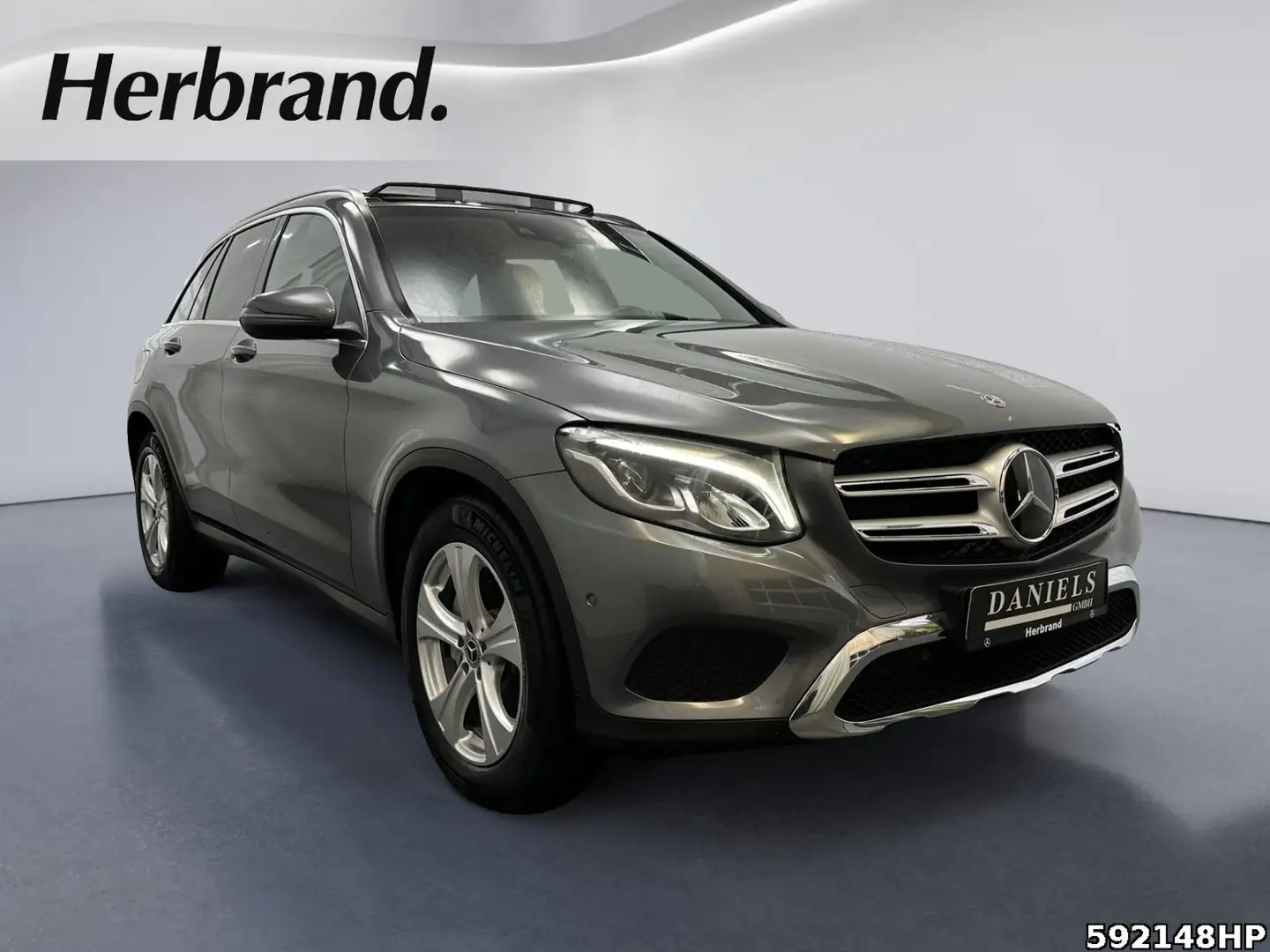 Mercedes-Benz GLC 350 d 4M Exclusive Pano Distronic Burmester Grau - 2