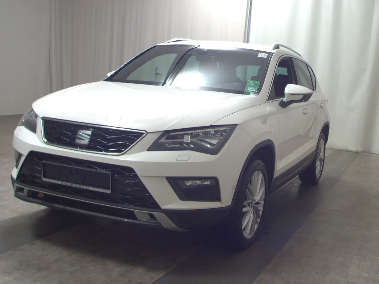 SEAT Ateca 2.0 TDI Xcellence Navi LED vc ACC Kessy Blanc - 2