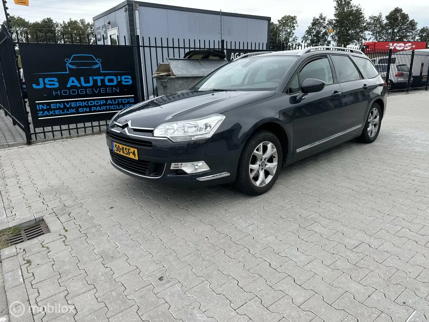 Citroen C5 Tourer 1.6 benzine Dynamique handel export Grijs - 1