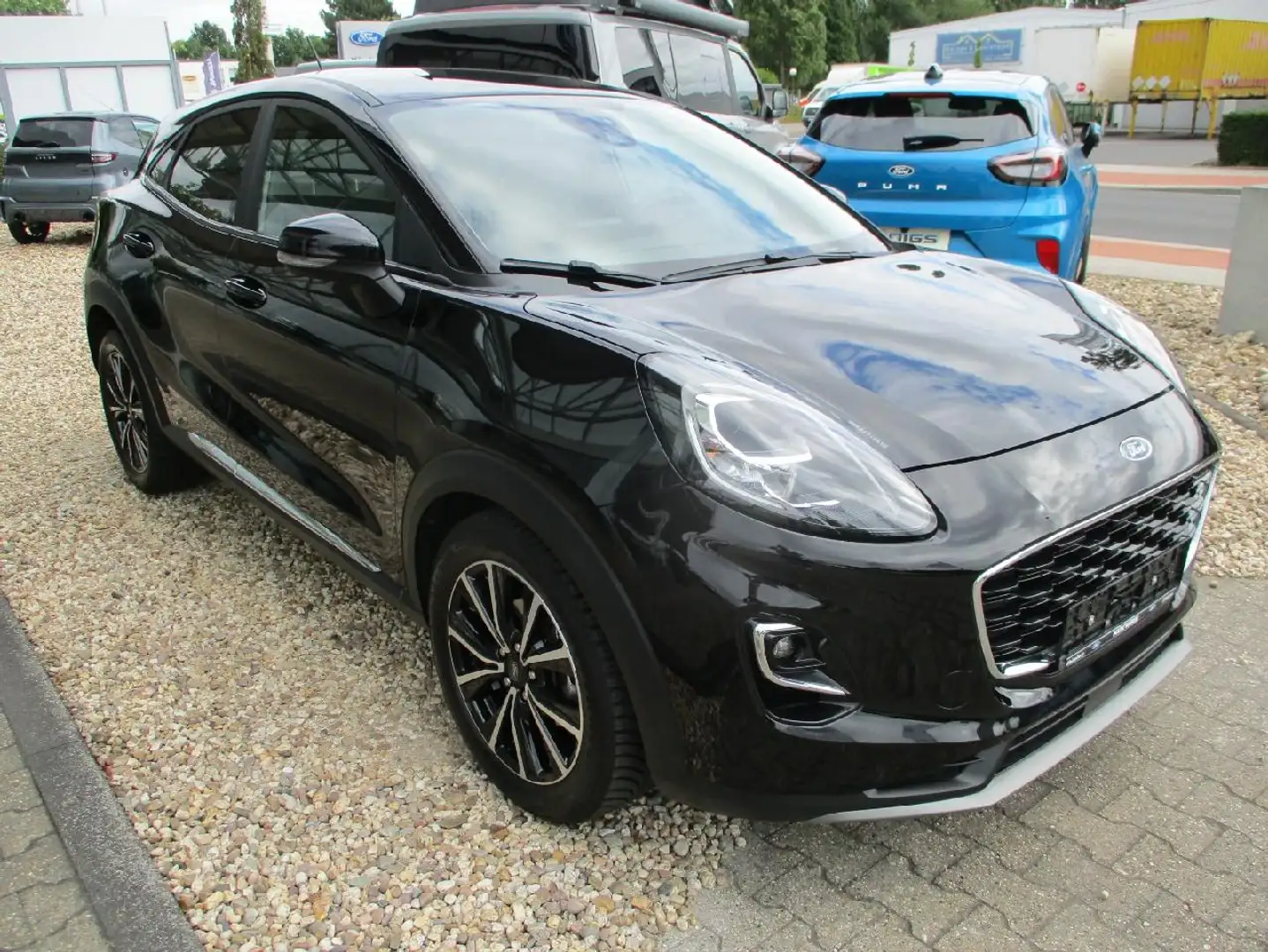 Ford Puma Titanium Schwarz - 2