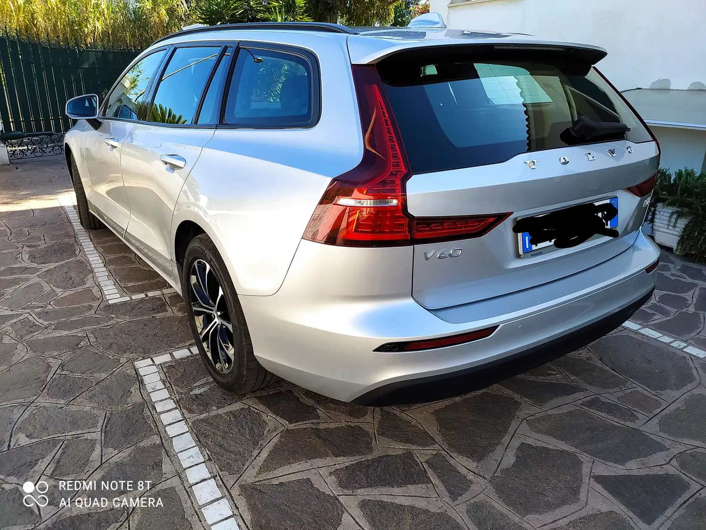 Volvo V60 V60 D3 in eccellente stato sempre box Argento - 2