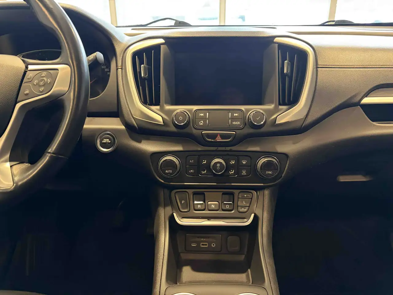GMC Terrain photo GMC Terrain