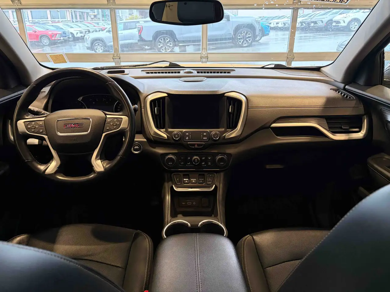 GMC Terrain photo GMC Terrain