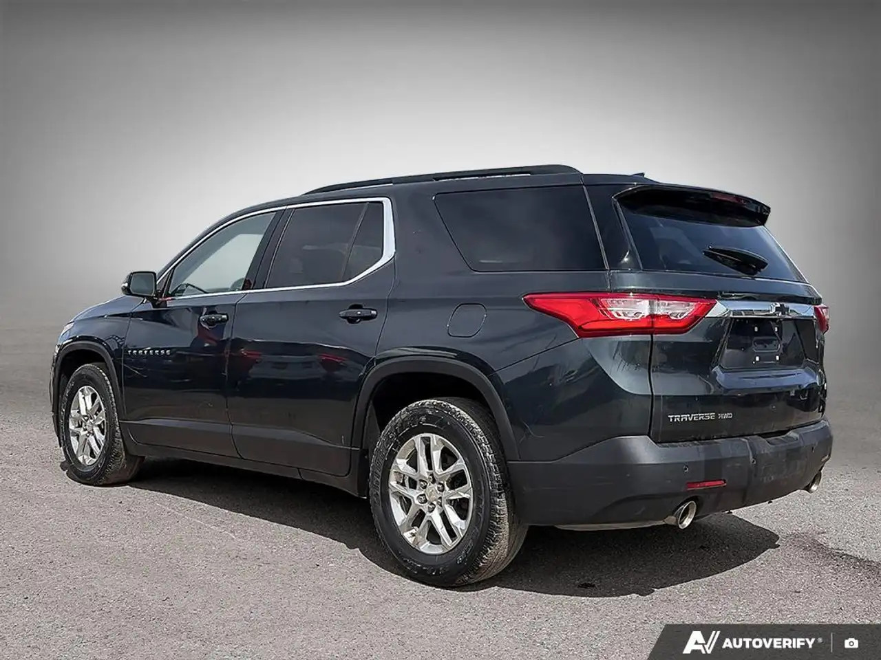 Chevrolet Traverse снимка Chevrolet Traverse
