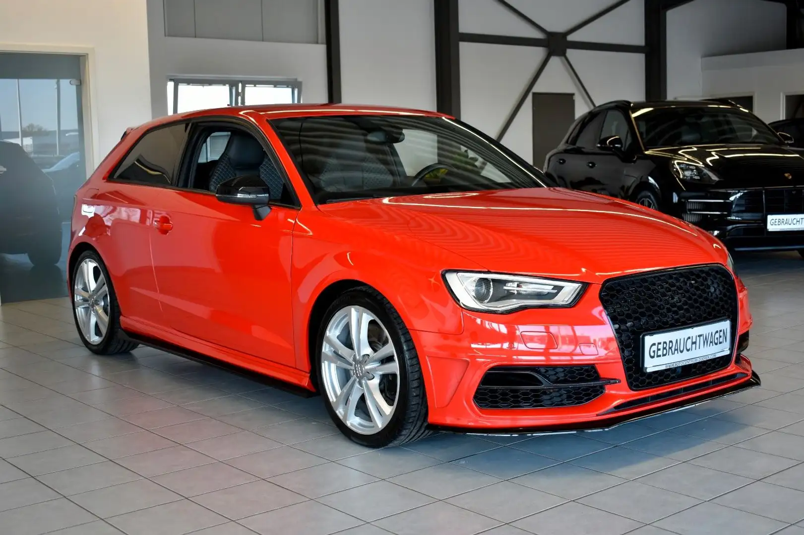 Audi S3 2.0 TFSI ABT quattro S-TRONIC/SCHALENSITZ/B&O Rojo - 1