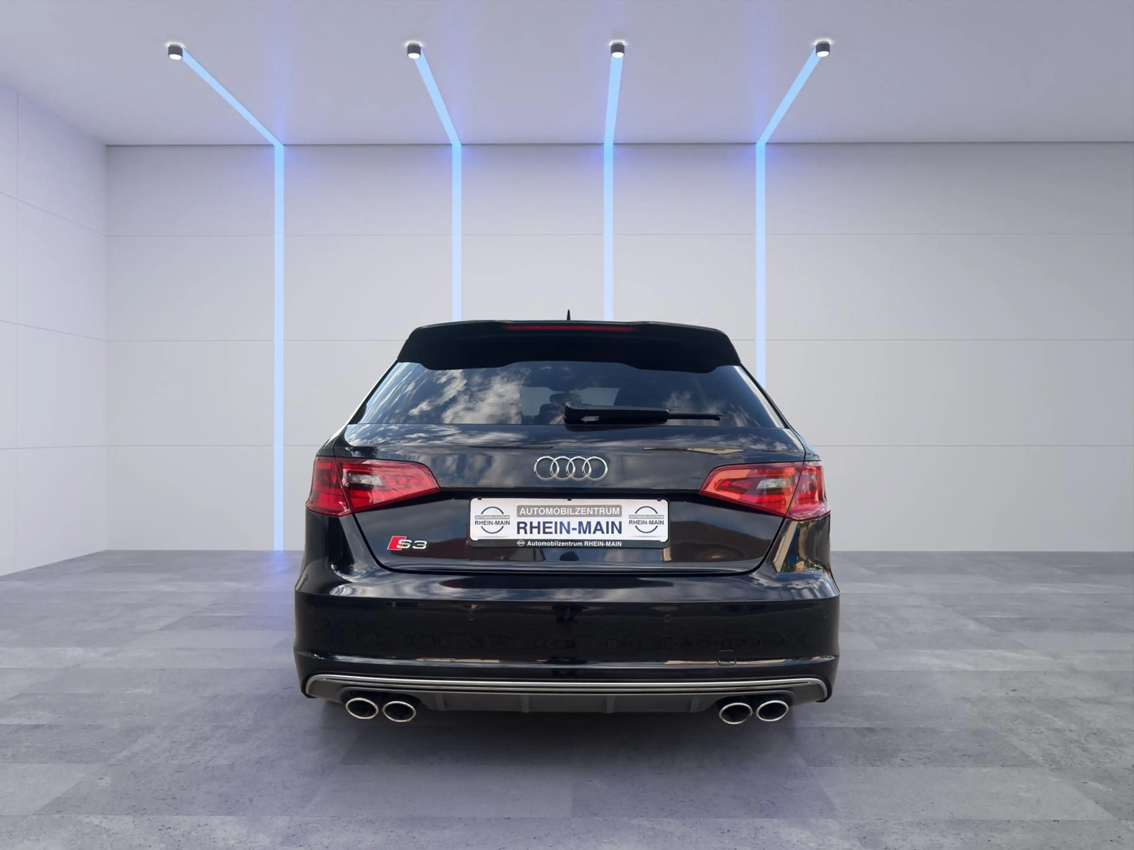 Audi S3 2.0 TFSI quattro 18ZOLL PDC SCHALTER — photo 4