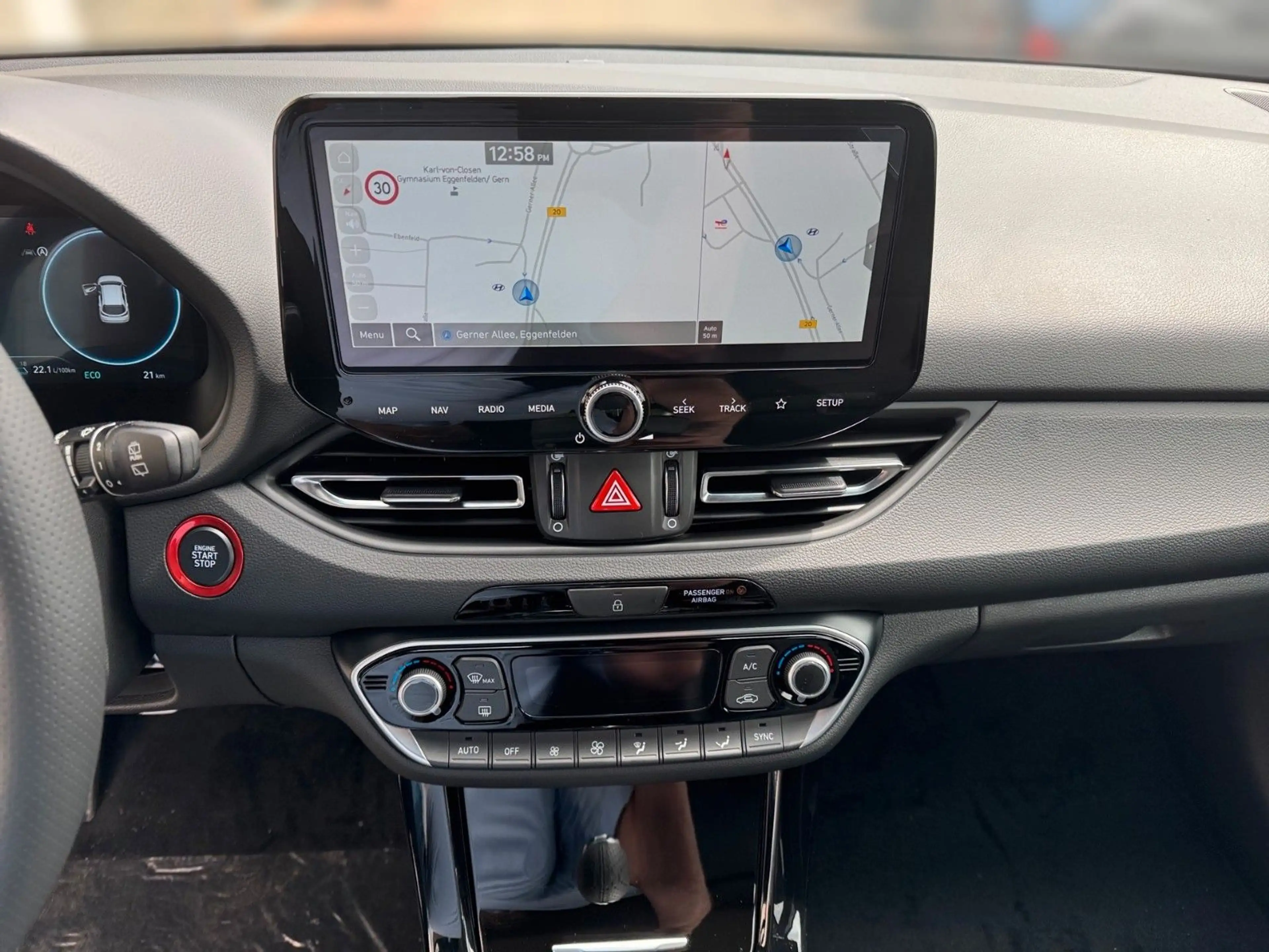 Hyundai i30 N Line Mild-Hybrid SHD Sitz-Paket — photo 9