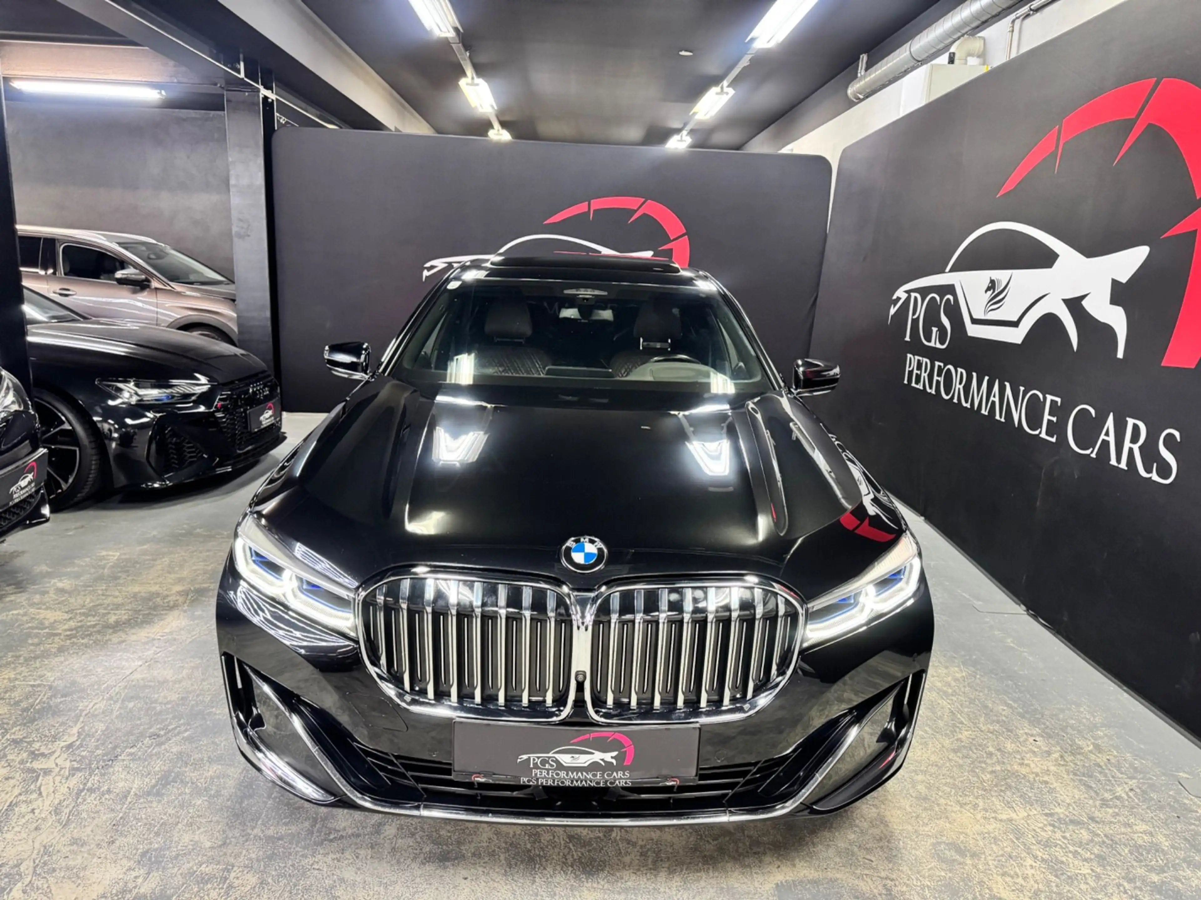 BMW 745 7er-Reihe Hybrid Allrad (G12) xDrive Aut. — photo 3