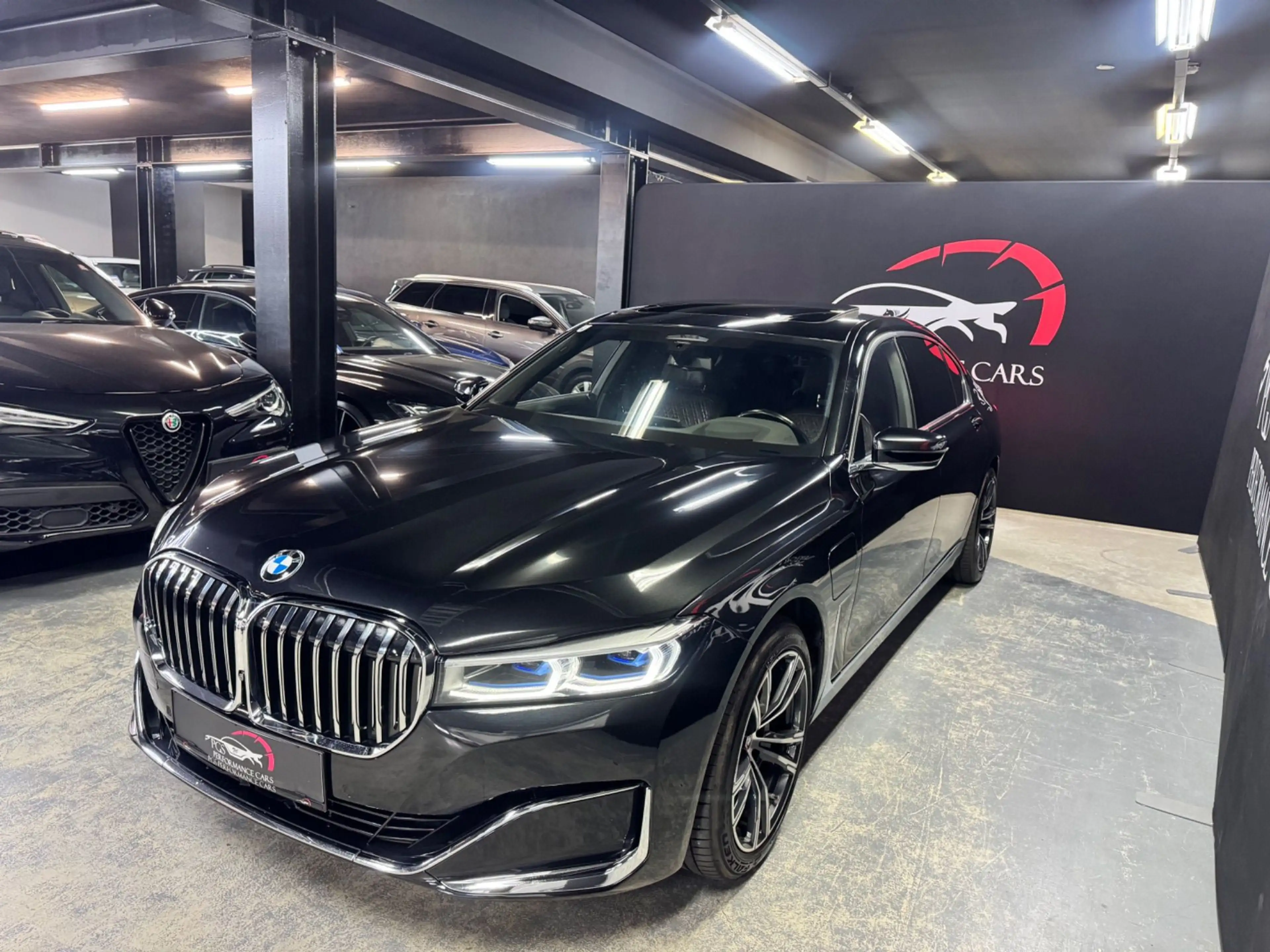 BMW 745 7er-Reihe Hybrid Allrad (G12) xDrive Aut. — photo 5