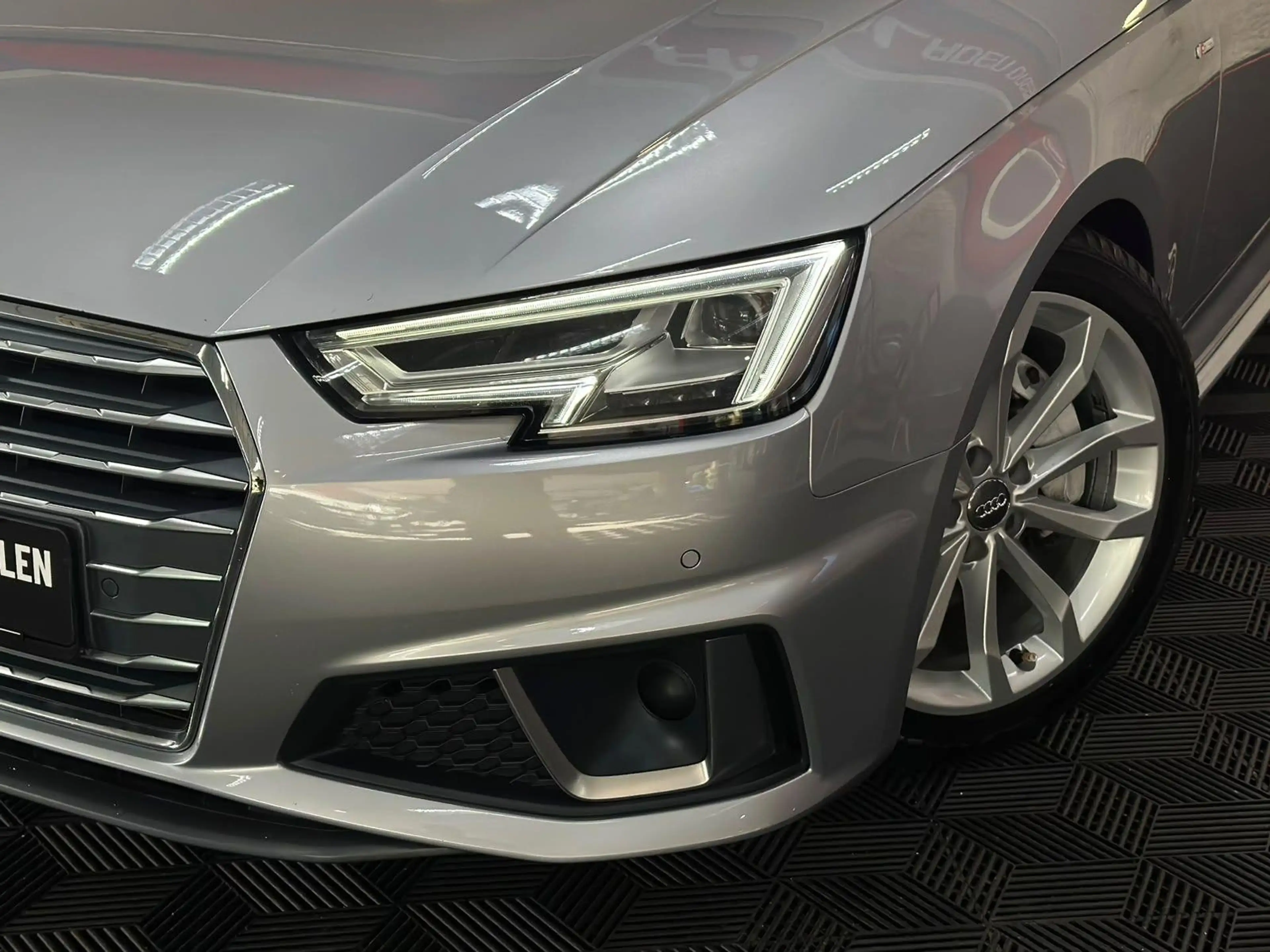 Audi A4 40TDI S LINE ACC#3ZONEN#KEYLESS#SHZ#LED#AHK — photo 10