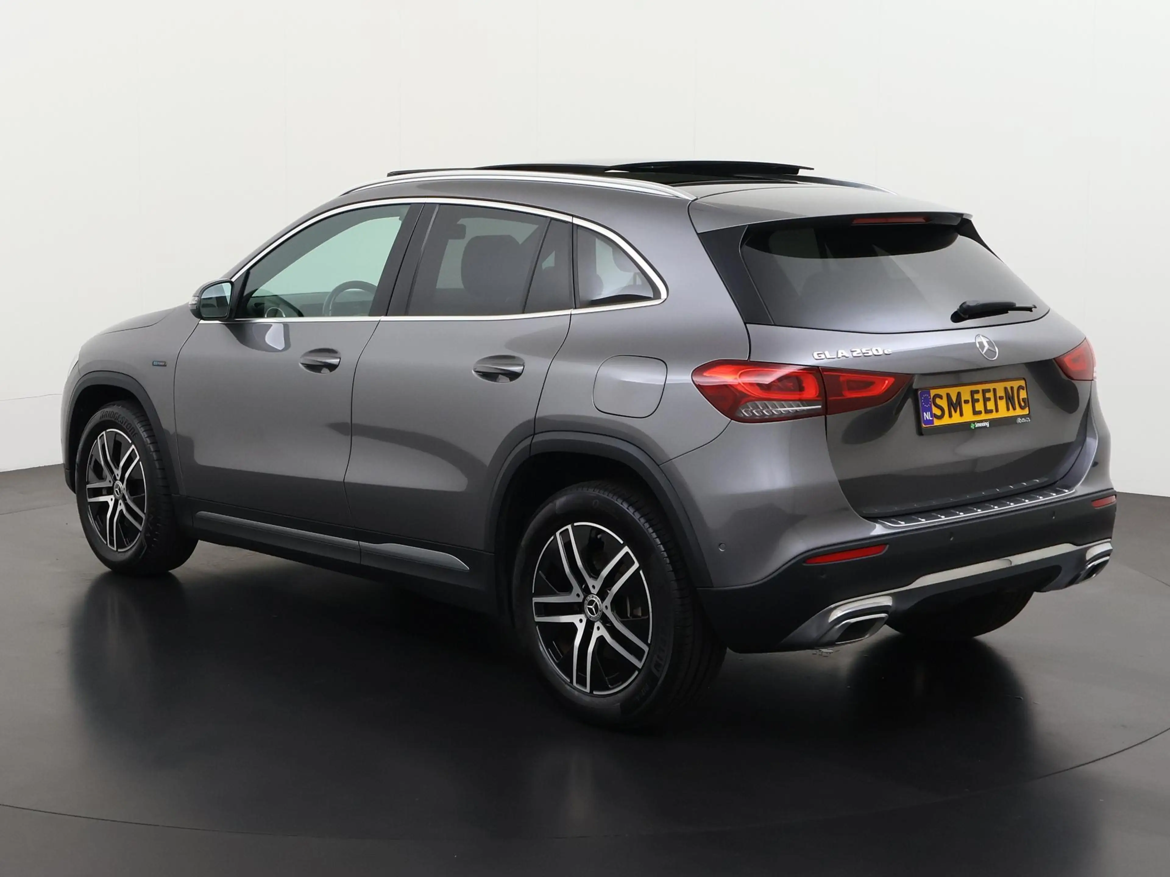 Mercedes-Benz GLA 250 250e Progressive | Panoramadak | Camera | Elektr A — photo 7