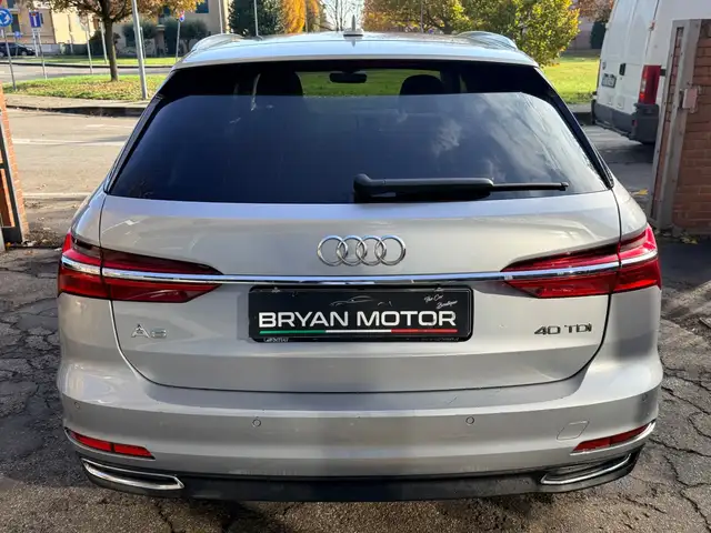 Audi A6 view 6
