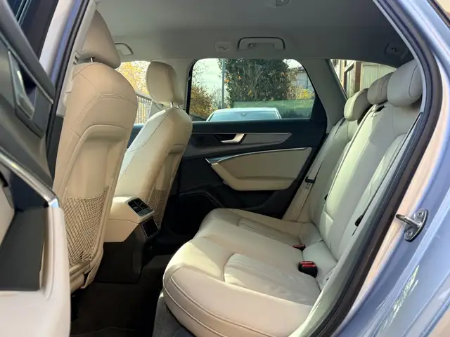 Audi A6 view 10