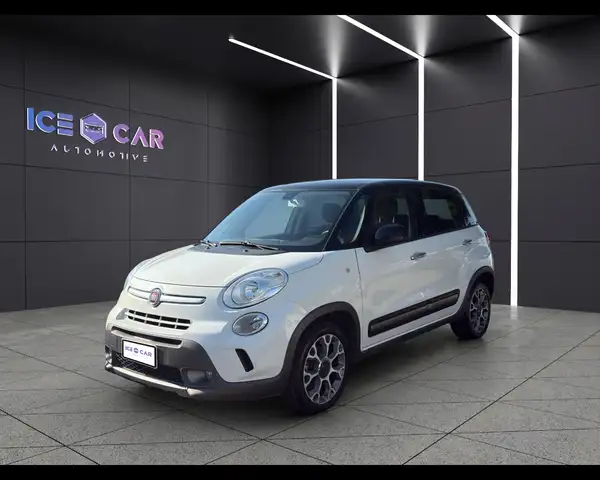 2014 Fiat 500L in White for sale