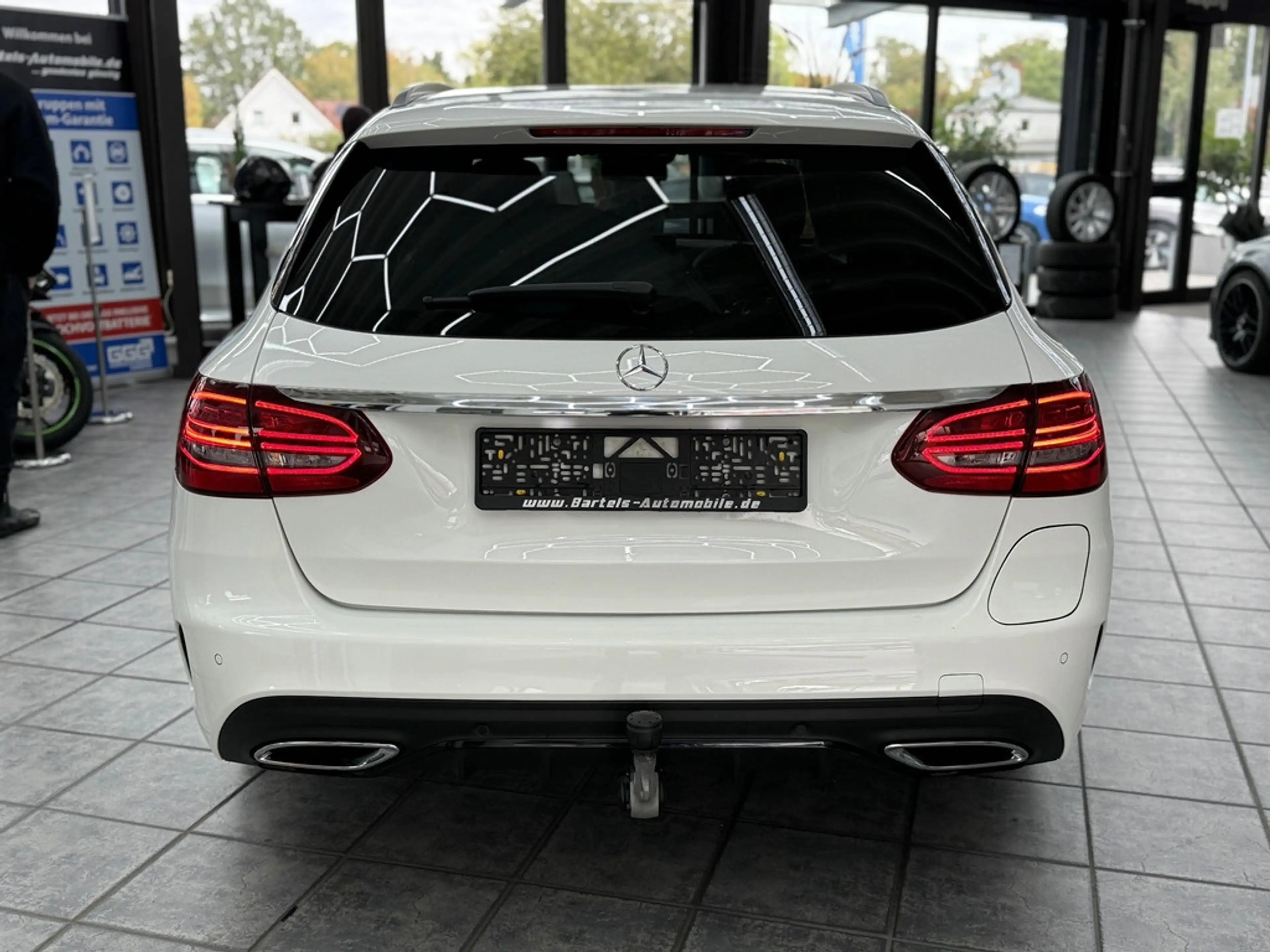 Mercedes-Benz C 300 T de AMG Line, LED, Leder, Burmester, DAB — photo 9