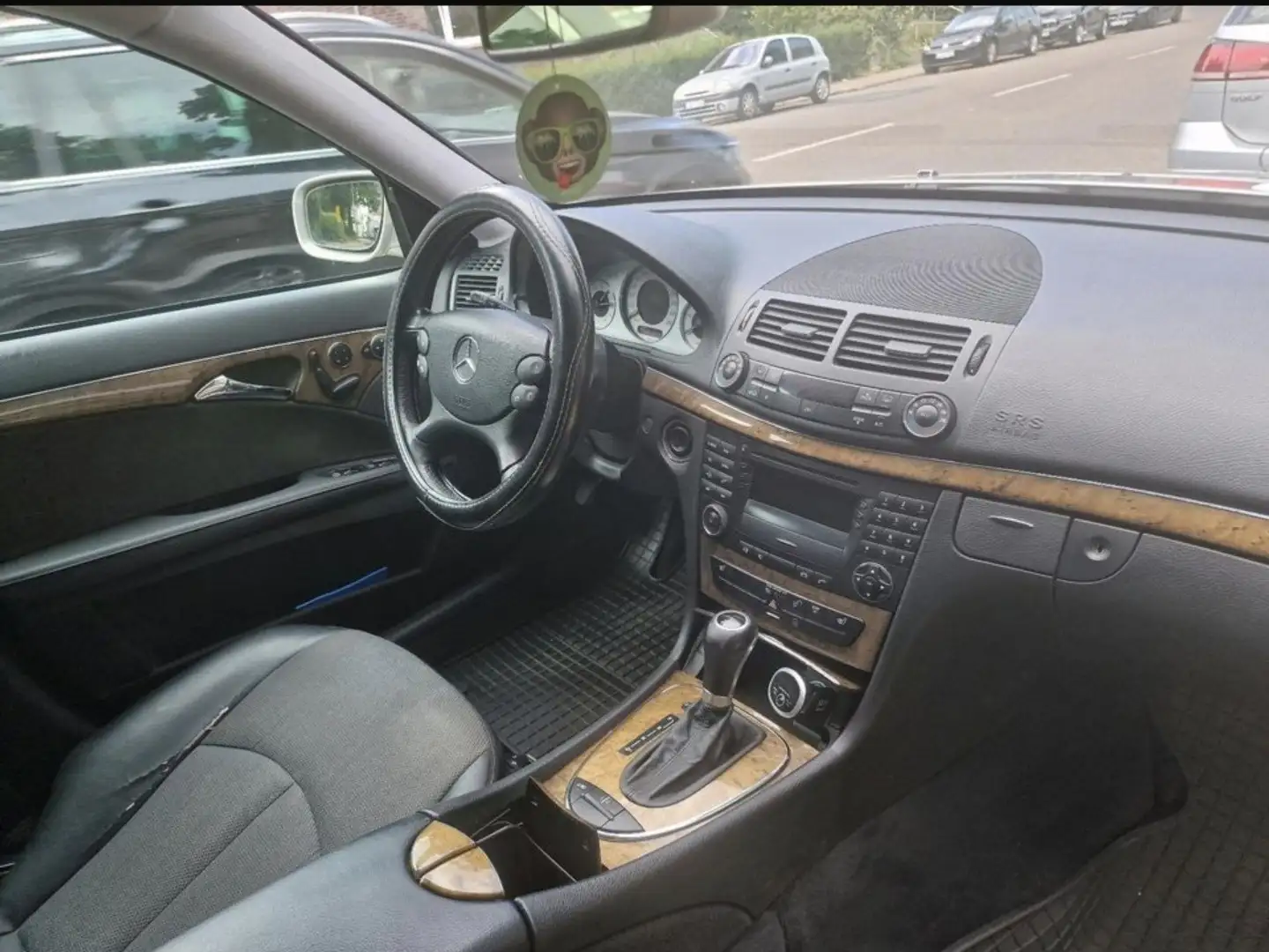 Mercedes-Benz E 320 T CDI 4Matic Automatik Avantgarde DPF - 2