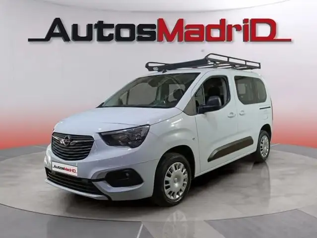 Opel Combo view 3