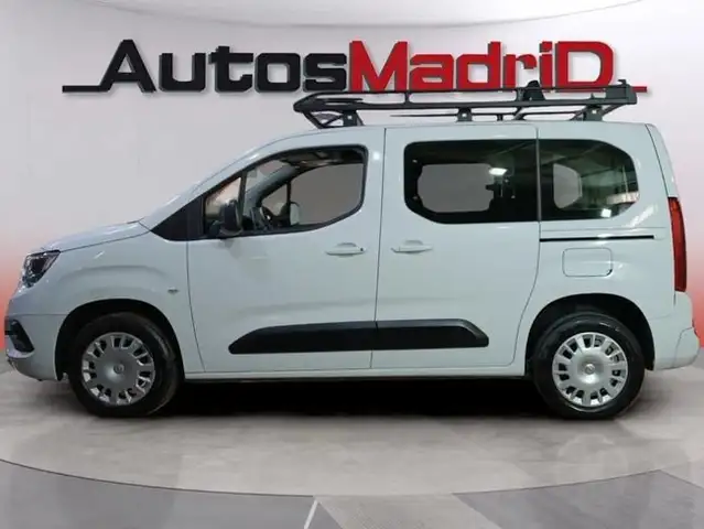 Opel Combo view 4