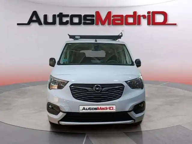 Opel Combo view 2