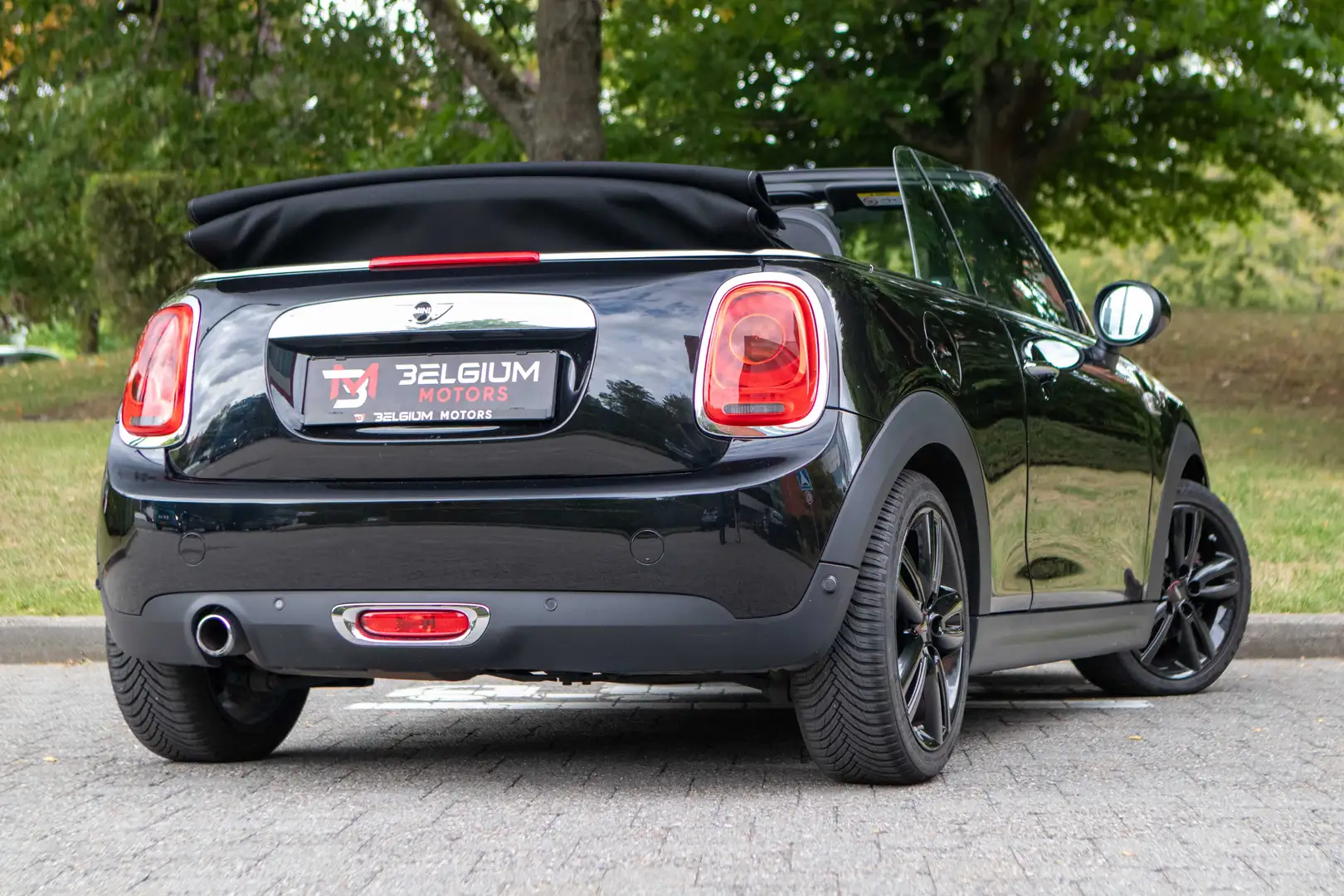 MINI Cooper Cabrio - All Black - Keyless - H&K - PDC Noir - 2