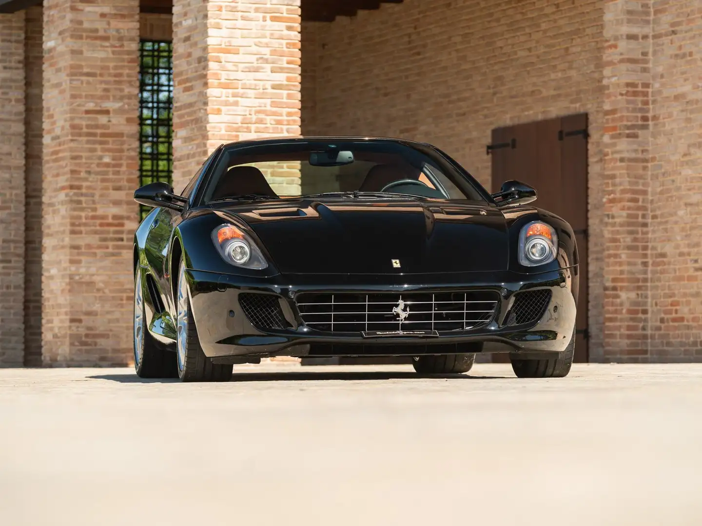 Ferrari 599 GTB FIORANO crna - 2