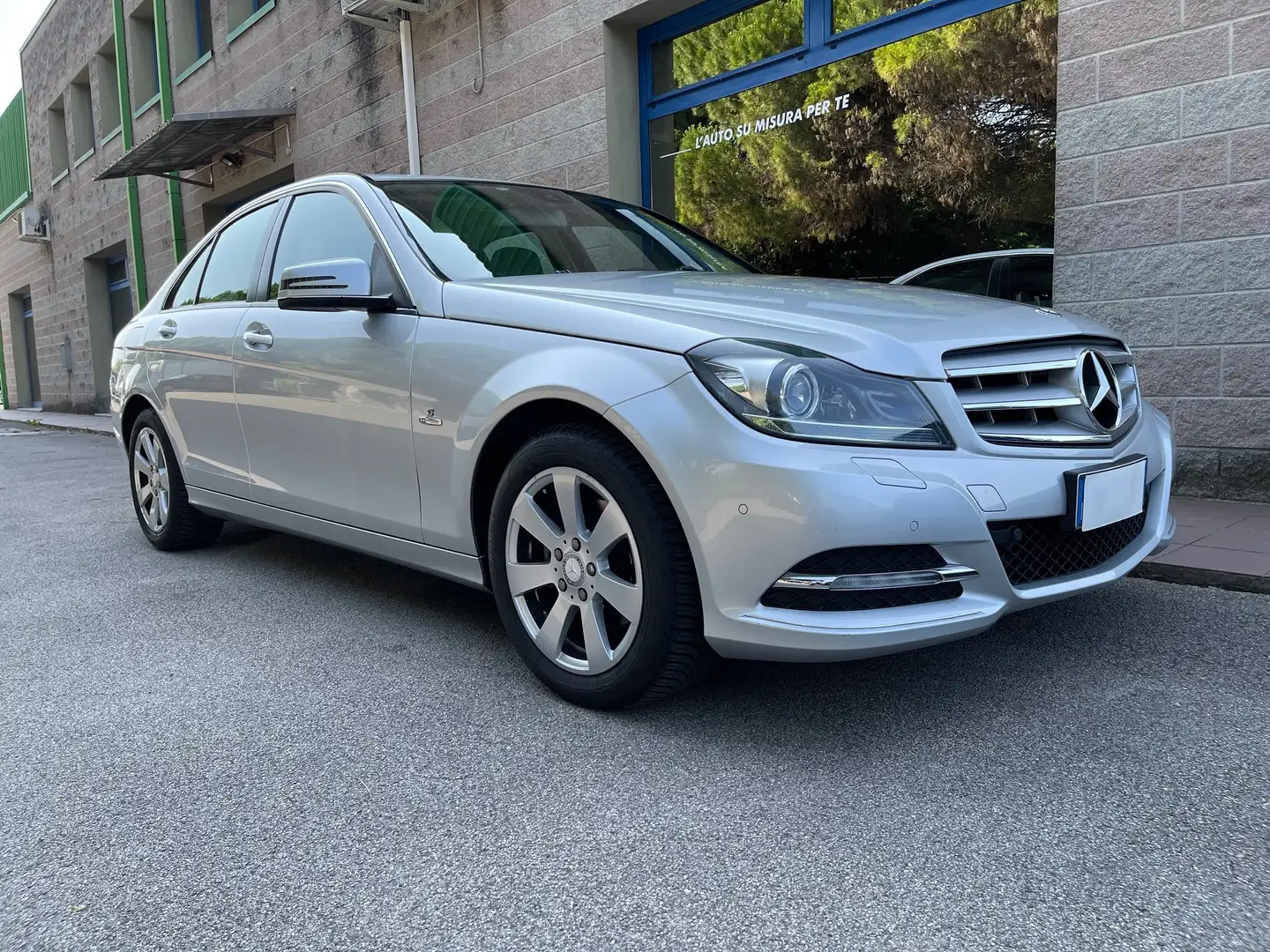 Mercedes-Benz C 200 CDI 136CV CAMBIO AUTOMATICO SENSORI PARCHEGGIO Argento - 1
