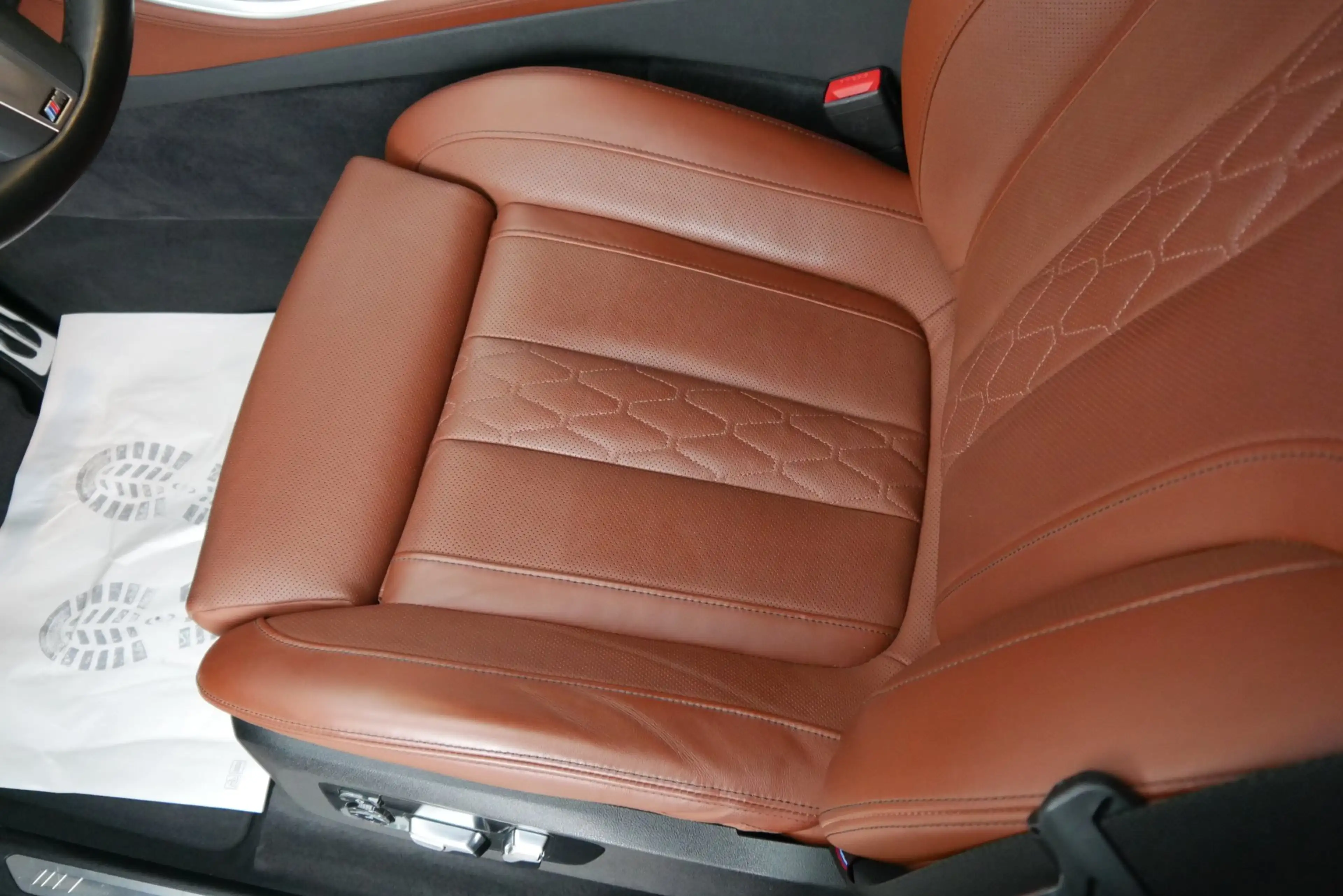 BMW X5 xDrive50e *M-Paket Pro/AHK/Komfort Paket Plus/Harman Kardon/Soft Close/Adapt LED/Sitzlüftung/Head Up — photo 12