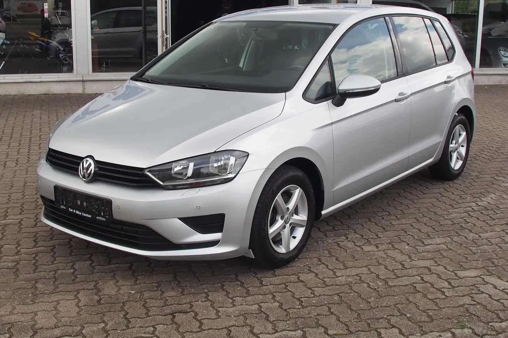 Volkswagen Golf Sportsvan VII Trendline BMT/Automatik Silber - 1
