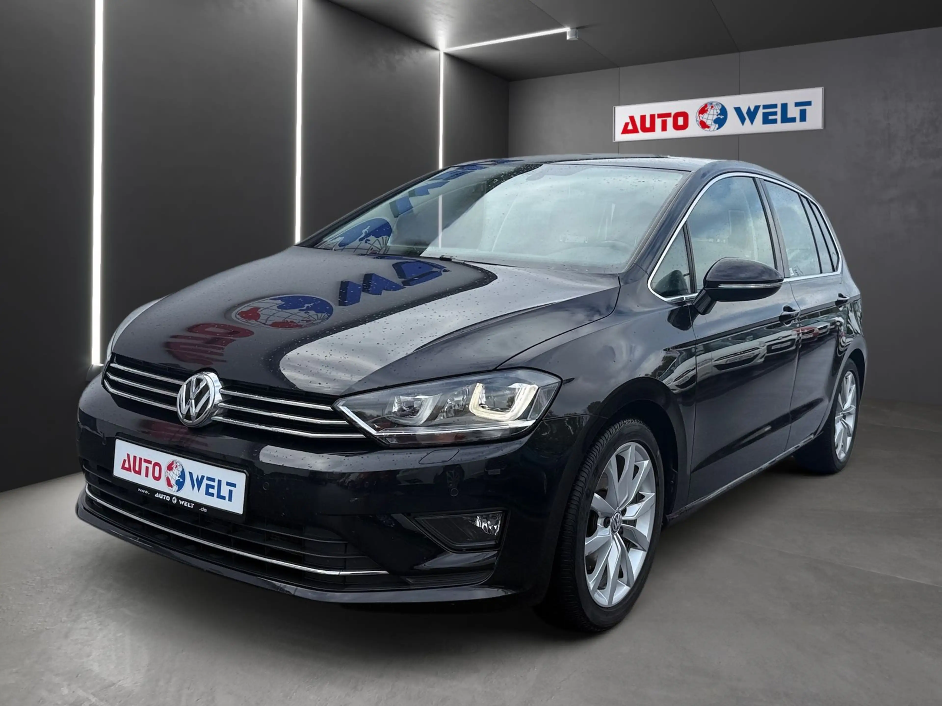 Volkswagen Golf Sportsvan VII 1.4 16V TSI Highline Bi-Xenon
