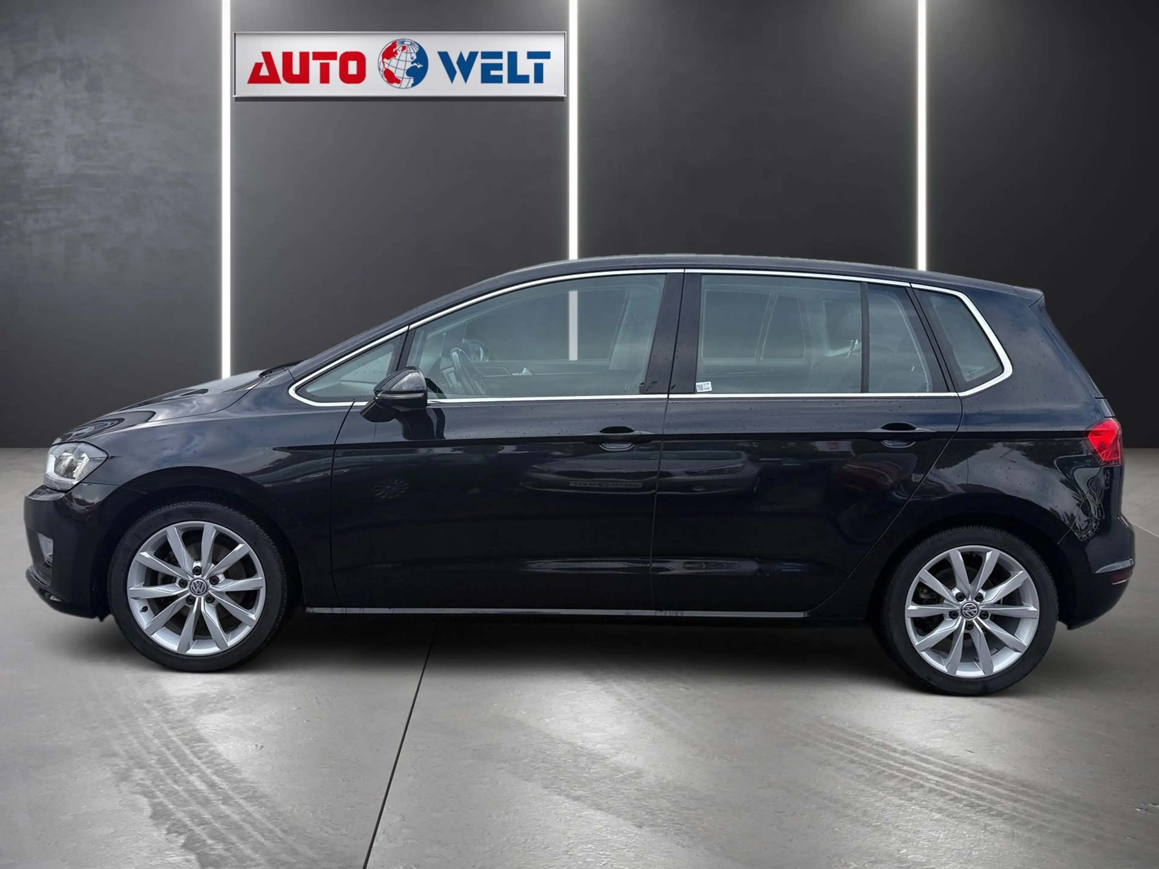 Volkswagen Golf Sportsvan VII 1.4 16V TSI Highline Bi-Xenon — photo 6