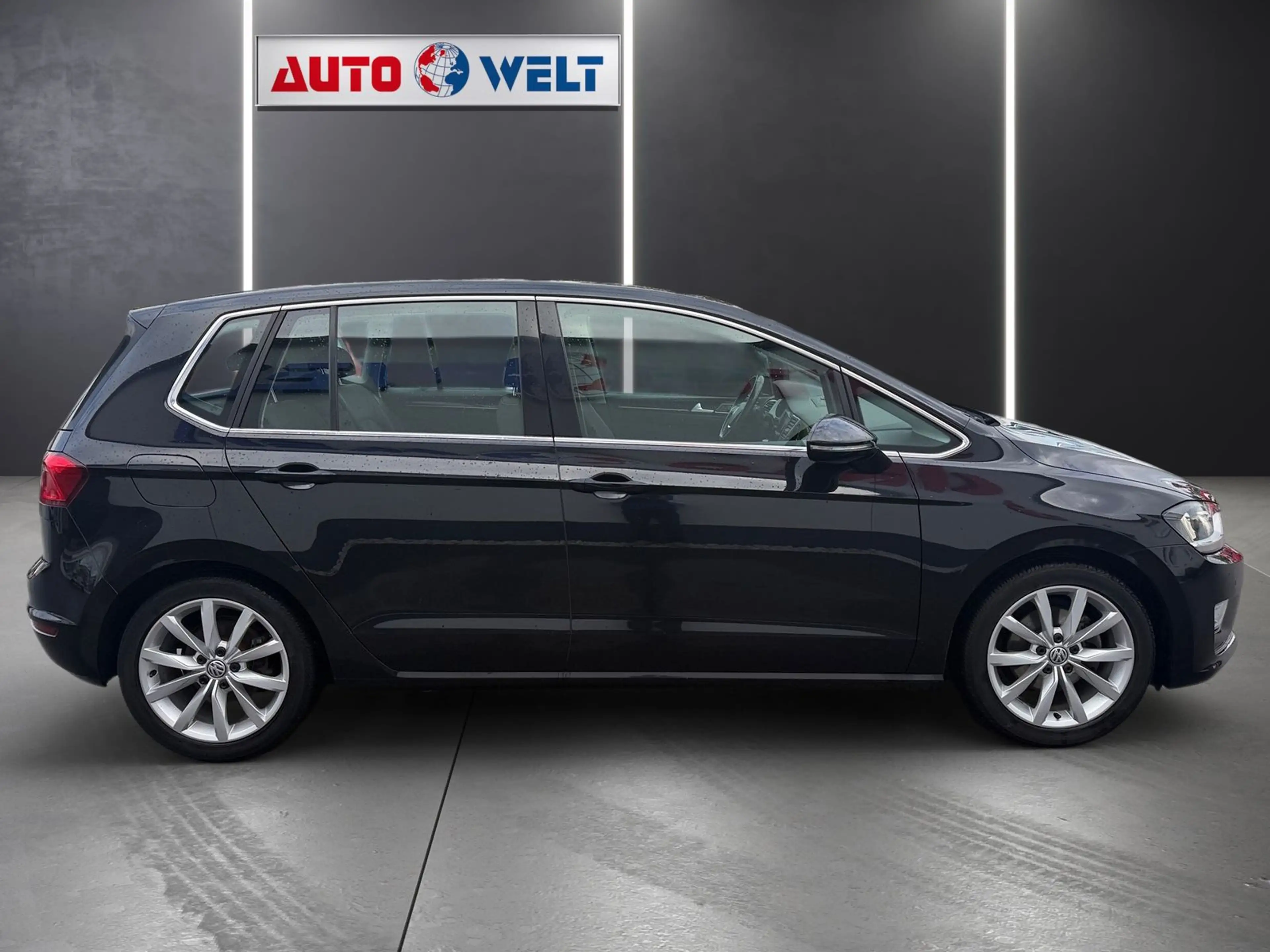Volkswagen Golf Sportsvan VII 1.4 16V TSI Highline Bi-Xenon — photo 3