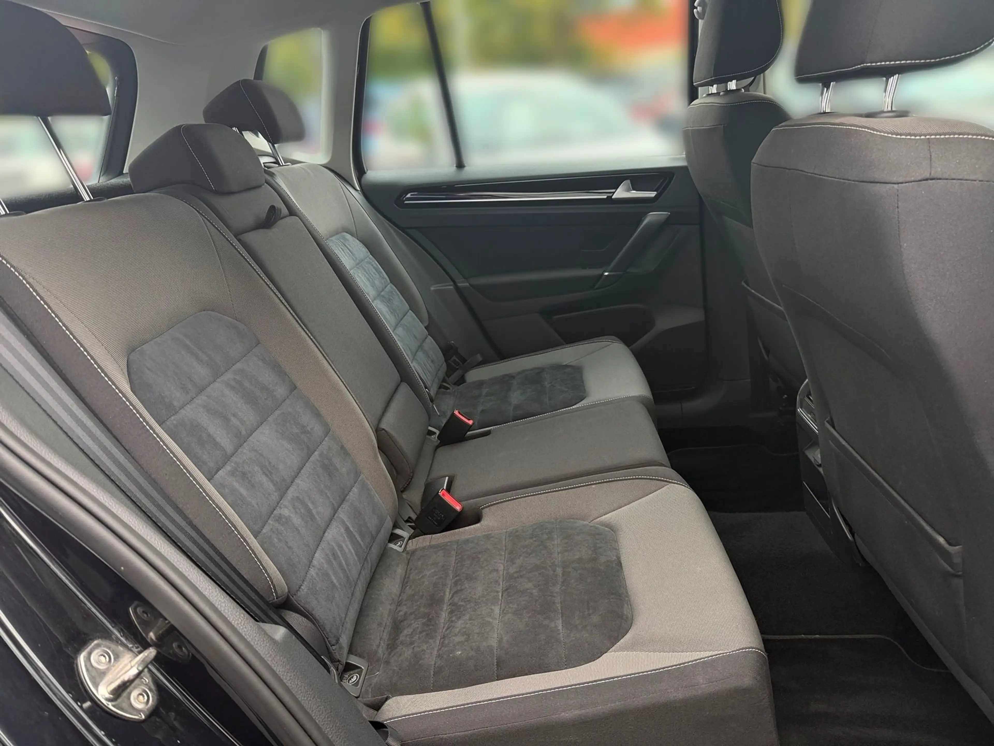 Volkswagen Golf Sportsvan VII 1.4 16V TSI Highline Bi-Xenon — photo 13