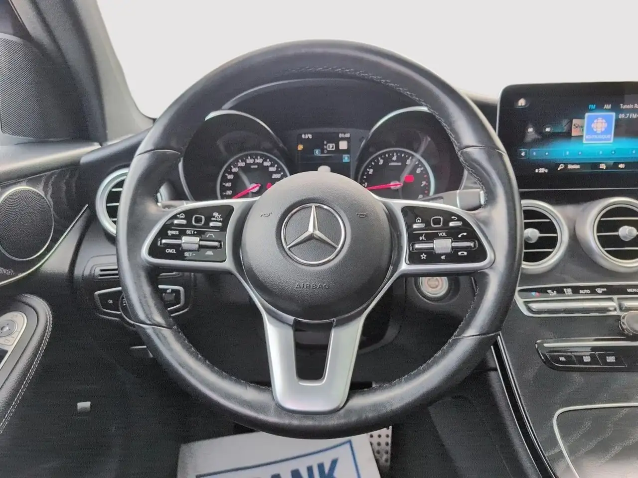 Mercedes-Benz GLC снимка Mercedes-Benz GLC