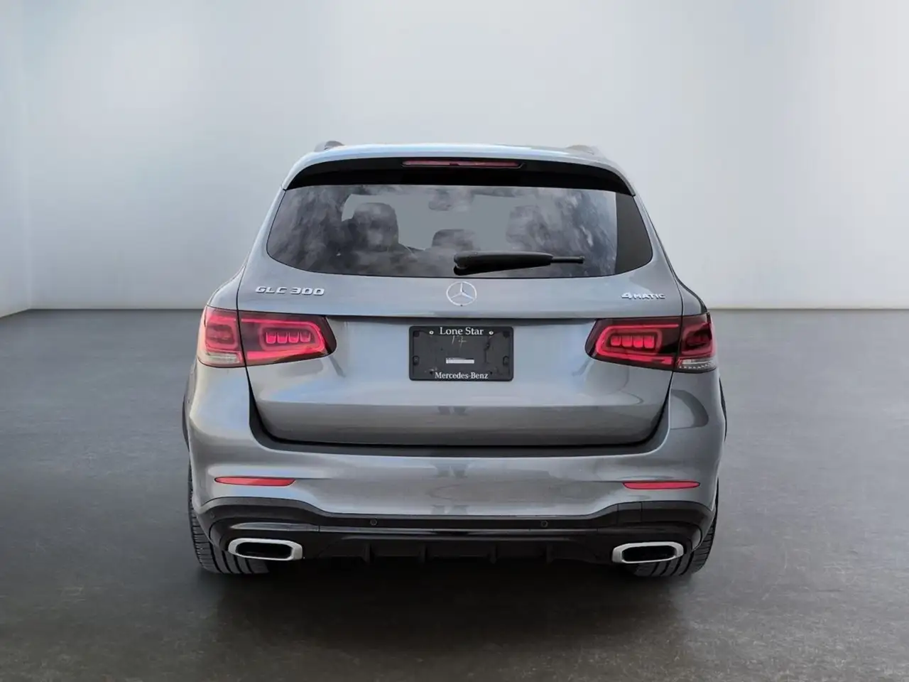 Mercedes-Benz GLC снимка Mercedes-Benz GLC