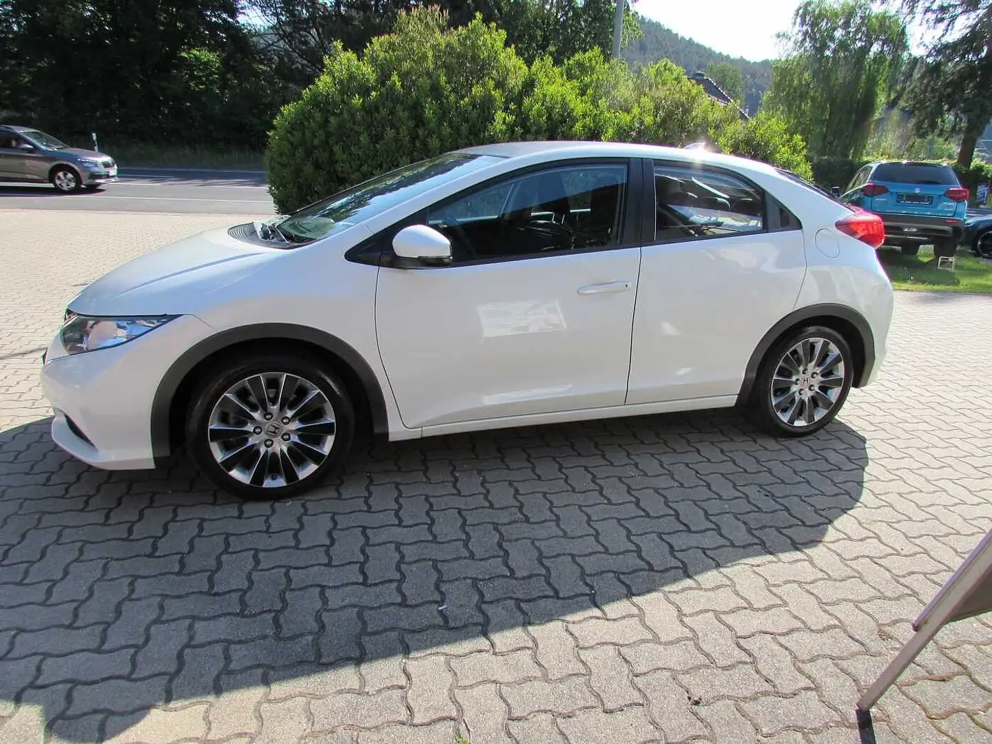 Honda Civic 1.8 i-VTEC Sport Weiß - 2