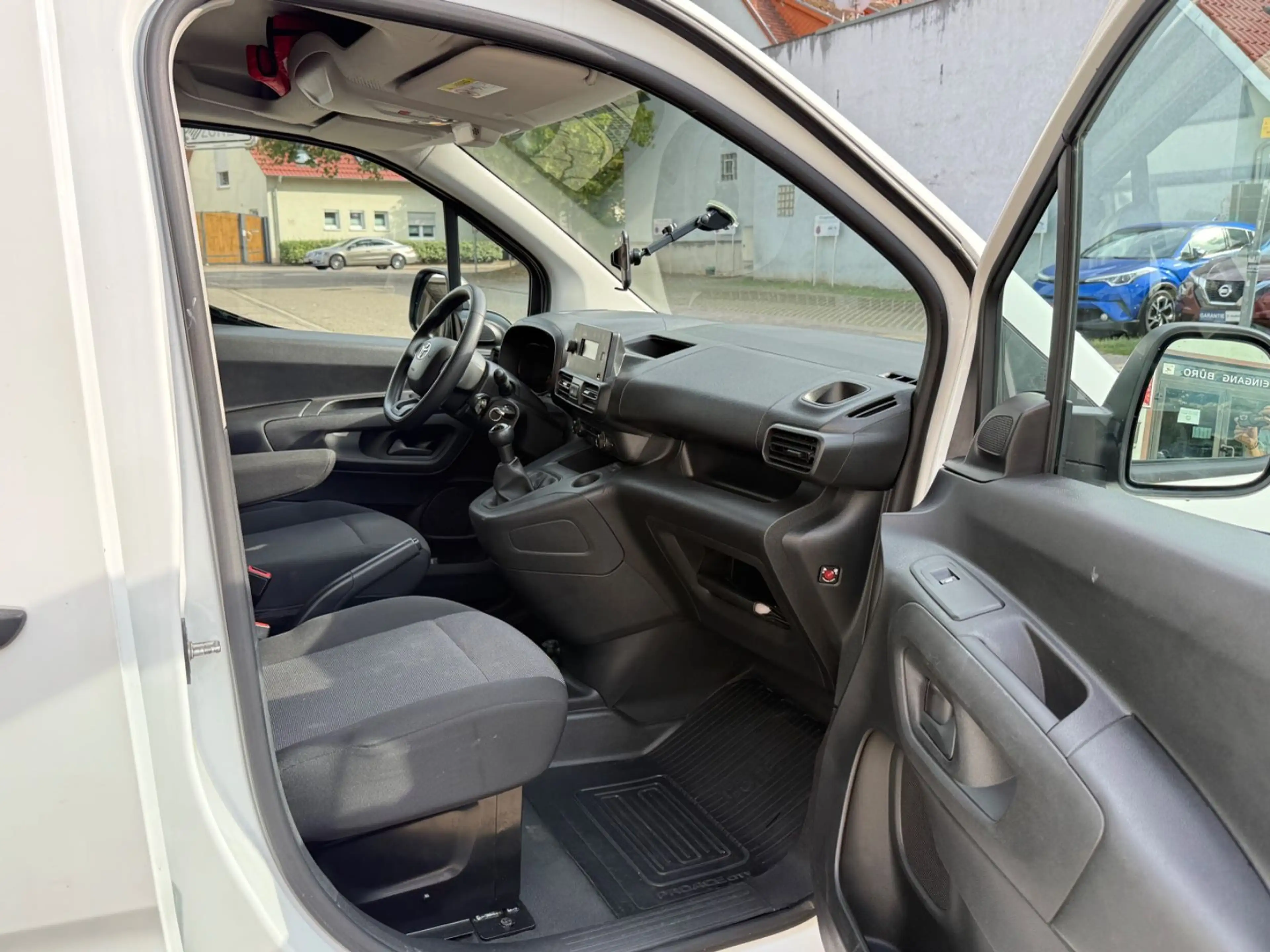 Toyota Proace City L1 Duty | Klima | Toyota Relax Garan — photo 15
