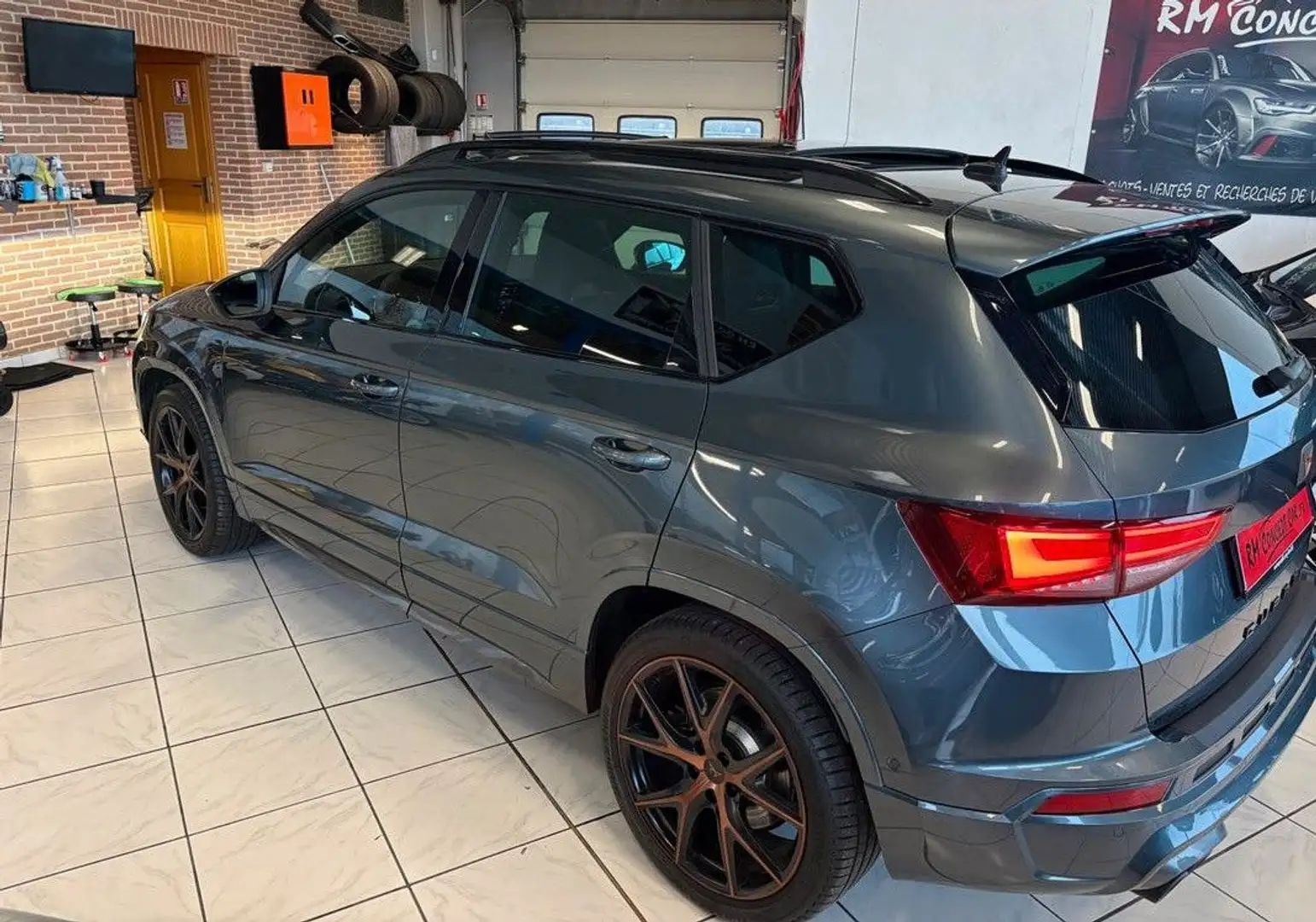 CUPRA Ateca 2.0 TSI 4 DRIVE DSG 300CH PHASE 2 GPS-LED-VIRTUAL-TOIT OUV-SON BEATS-CARTE GRISE INCLUSE Grau - 2